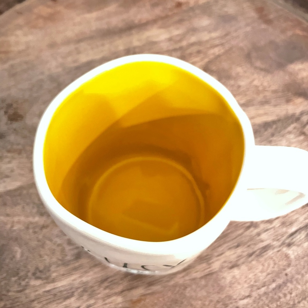 Rae Dunn ceramic mug busy bee white - Picture 3 of 6